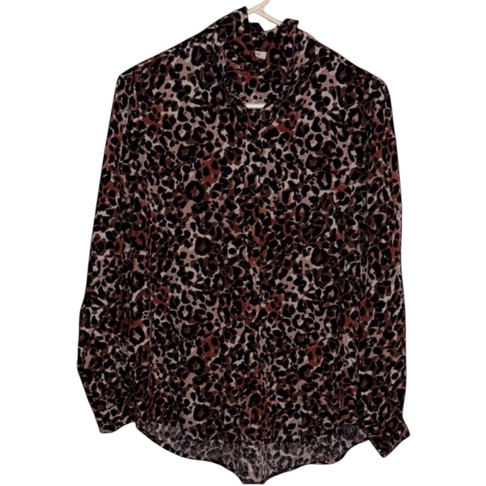 🌺BEACHLUNCHLOUNGE CHEETAH BUTTON DOWN SHIRT